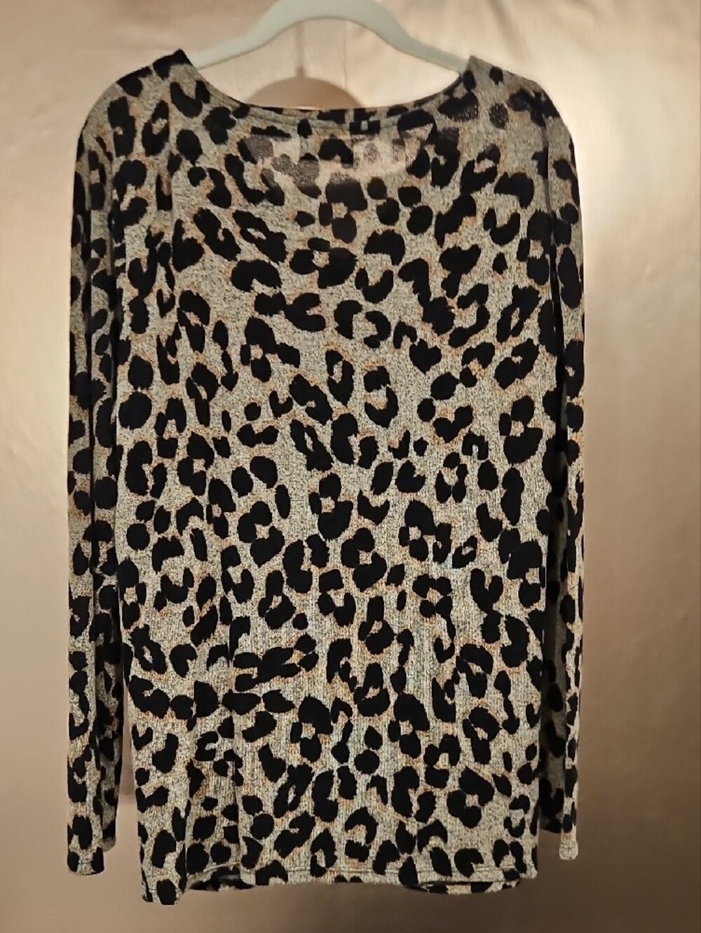 Maurices Leopard-Print Long Sleeve Twist-Front Top - Black & Cream - Picture 3 of 4